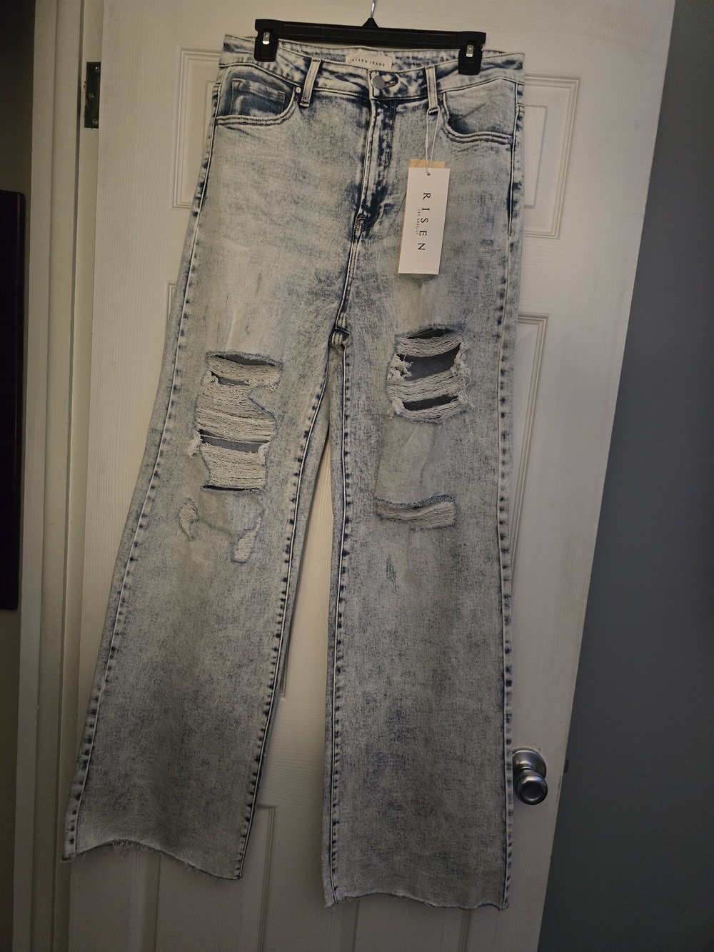 Risen Women's Light Acid Wash Wide Leg Distressed Jeans In Size 13
